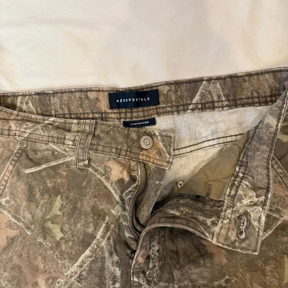 Aeropostale Camo Carpenter Pants
